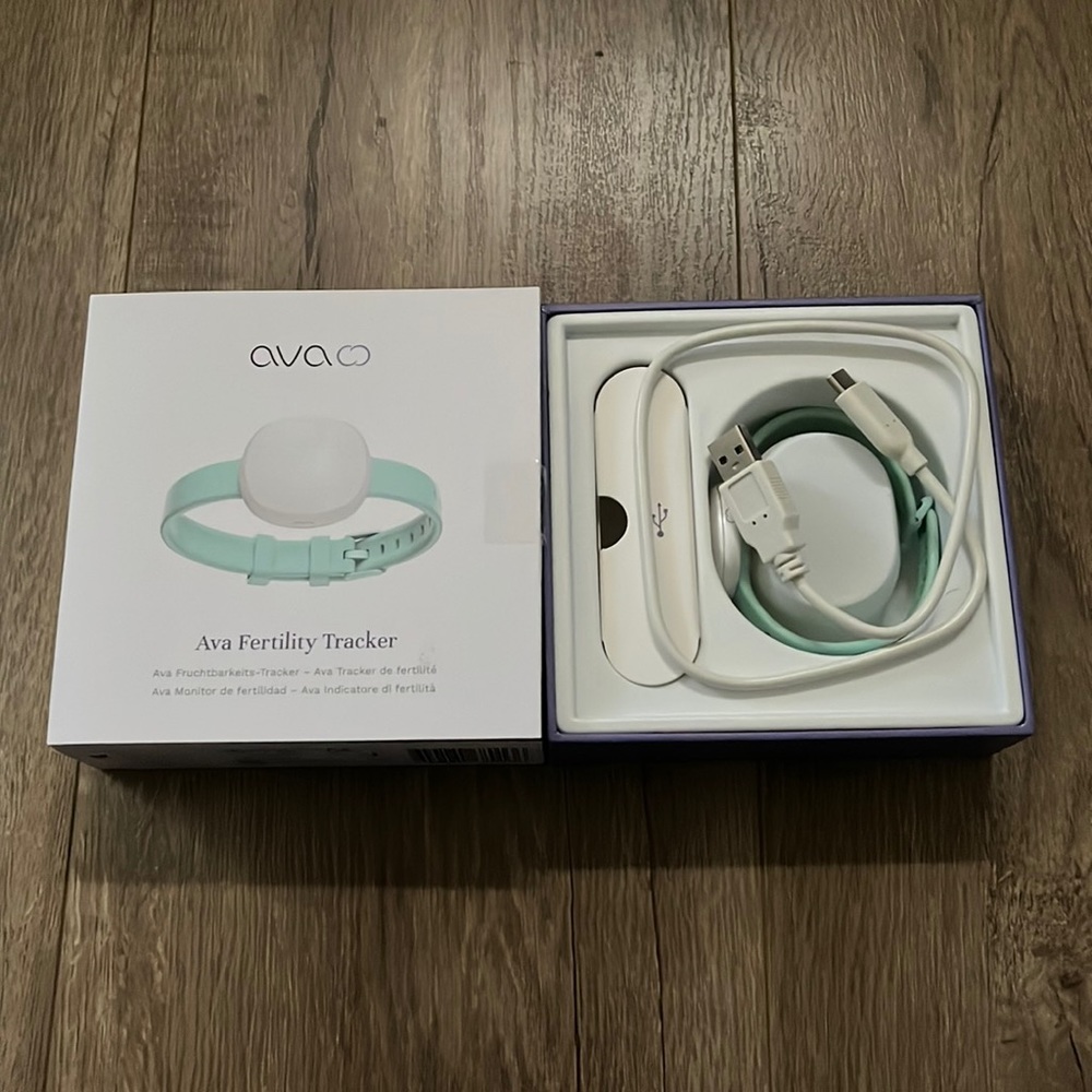 Ava fertility bracelet